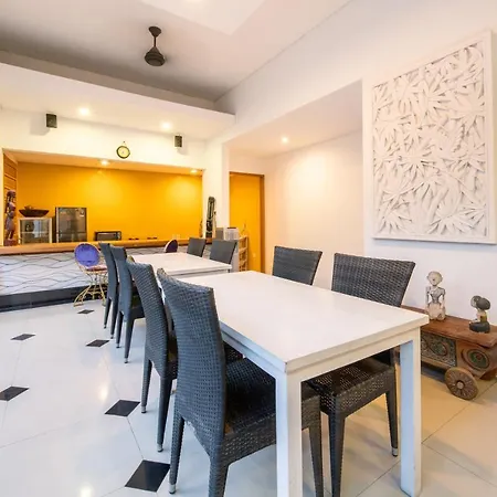 Little Boutique Hotel - 30M From Beach-3